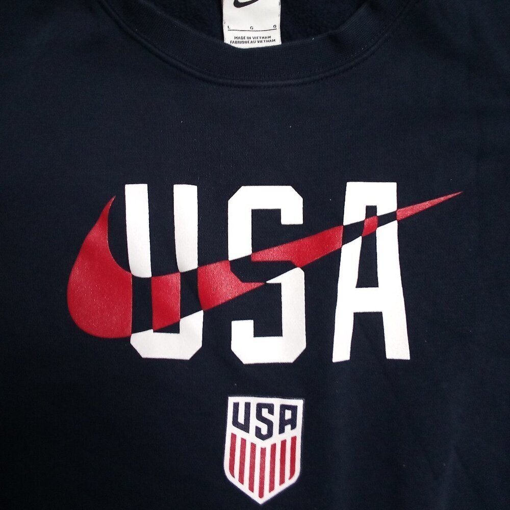 Nike Team USA Soccer Club Fleece Crewneck Sweatshirt